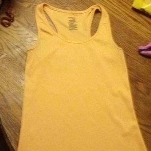 Fitted tanktop